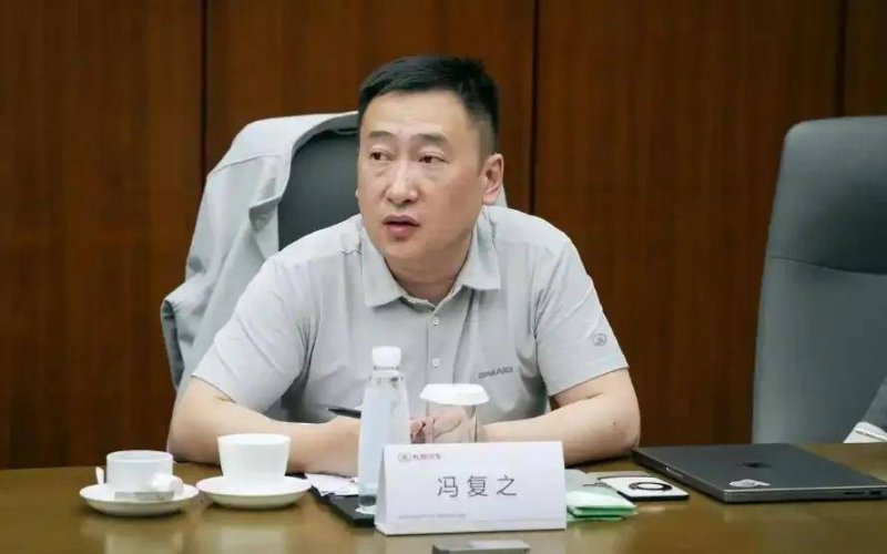 量化交易平台的将来：你更看好算法智慧还是人类洞察力？